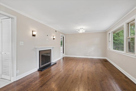 Tiny photo for 2392 MANOR Lane, Park Ridge, IL 60068 (MLS # 12759391)