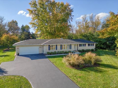 71 Flint Drive Barrington IL 60010