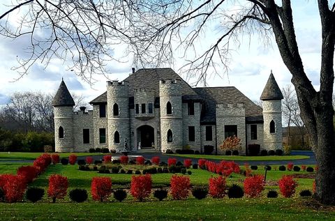 Photo of 4220 Northgate Drive, Spring Grove, IL 60081 (MLS # 12530976)