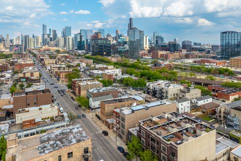 Tiny photo for 1345 W Grand Avenue #4N, Chicago, IL 60642 (MLS # 12641027)