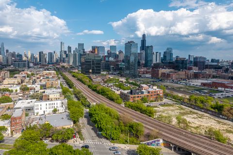 Tiny photo for 1345 W Grand Avenue #4N, Chicago, IL 60642 (MLS # 12641027)