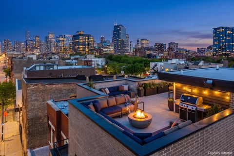 Tiny photo for 1345 W Grand Avenue #4N, Chicago, IL 60642 (MLS # 12641027)