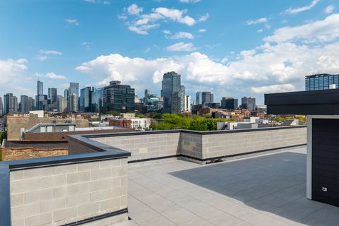 Tiny photo for 1345 W Grand Avenue #4N, Chicago, IL 60642 (MLS # 12641027)