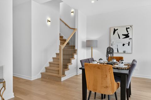 Tiny photo for 1345 W Grand Avenue #4N, Chicago, IL 60642 (MLS # 12641027)