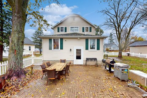 A home in Grant Park