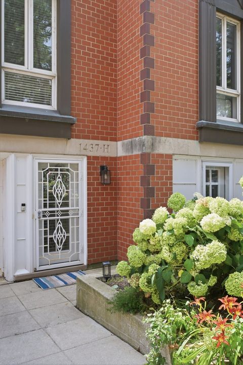 Photo of 1437 S Plymouth Court #H, Chicago, IL 60605 (MLS # 12711361)