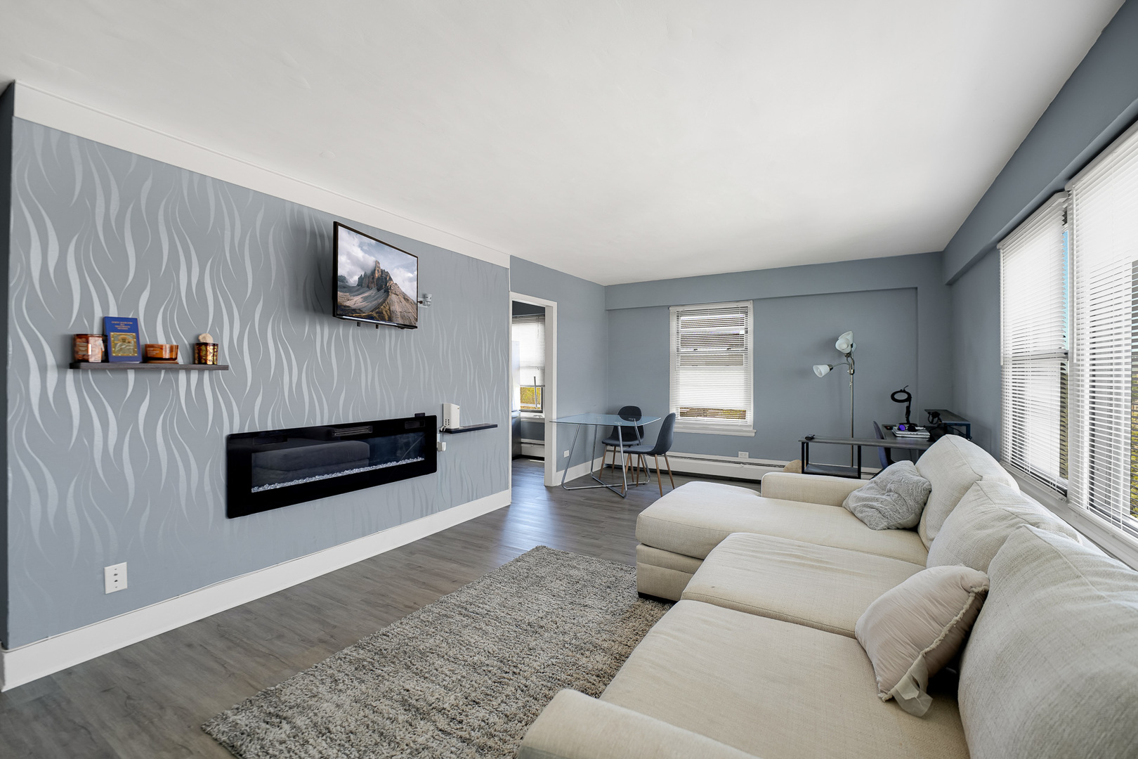 4880 N Marine Drive 715