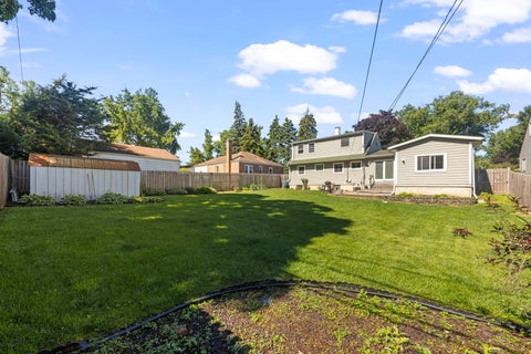 Tiny photo for 829 S Grace Street, Lombard, IL 60148 (MLS # 12675417)