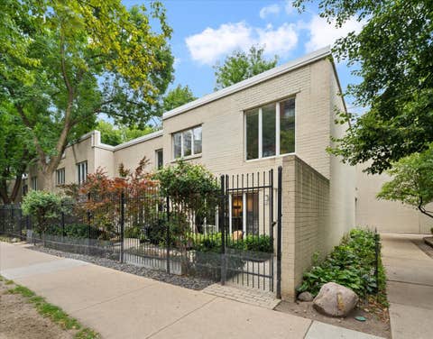 Tiny photo for 945 S PARK Terrace, Chicago, IL 60605 (MLS # 12697386)