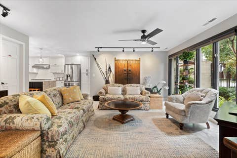 Tiny photo for 945 S PARK Terrace, Chicago, IL 60605 (MLS # 12697386)