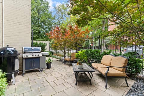 Tiny photo for 945 S PARK Terrace, Chicago, IL 60605 (MLS # 12697386)