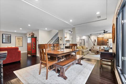 Tiny photo for 945 S PARK Terrace, Chicago, IL 60605 (MLS # 12697386)