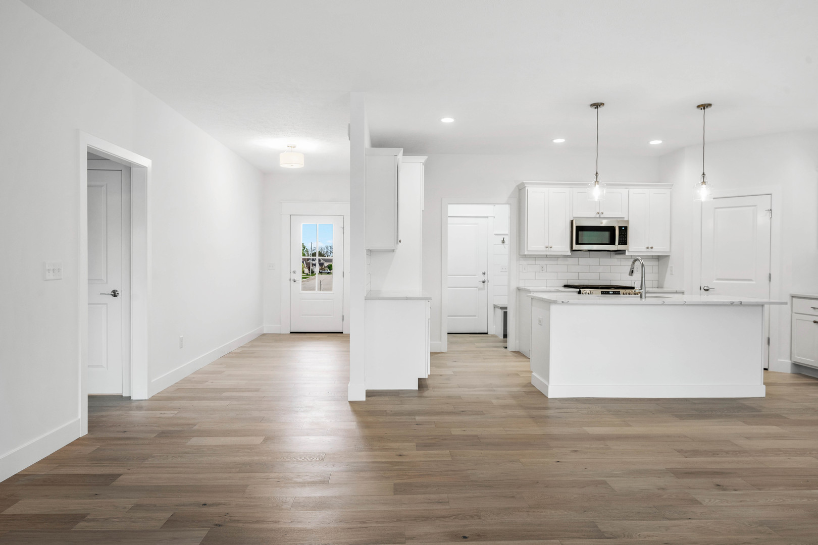 2516 Savanna Road