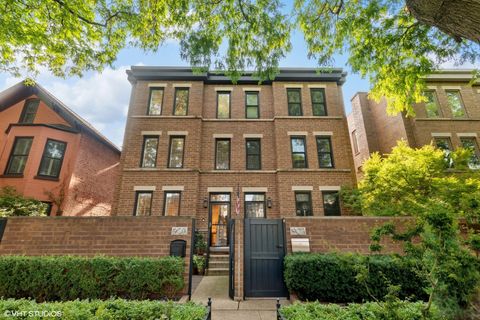 1907 N CLEVELAND Avenue B Chicago IL 60614