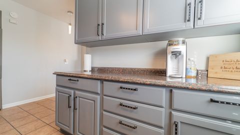 Tiny photo for 10719 S Avenue L, Chicago, IL 60617 (MLS # 12502476)