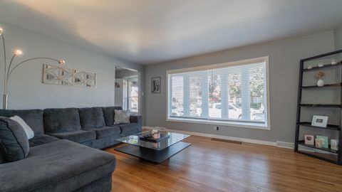 Tiny photo for 10719 S Avenue L, Chicago, IL 60617 (MLS # 12502476)
