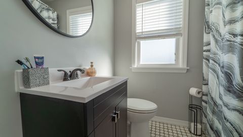 Tiny photo for 10719 S Avenue L, Chicago, IL 60617 (MLS # 12502476)