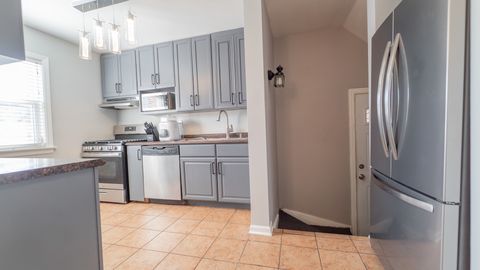 Tiny photo for 10719 S Avenue L, Chicago, IL 60617 (MLS # 12502476)
