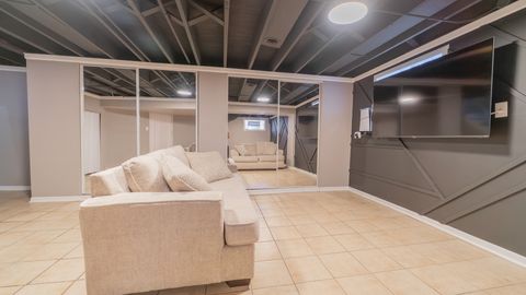 Tiny photo for 10719 S Avenue L, Chicago, IL 60617 (MLS # 12502476)