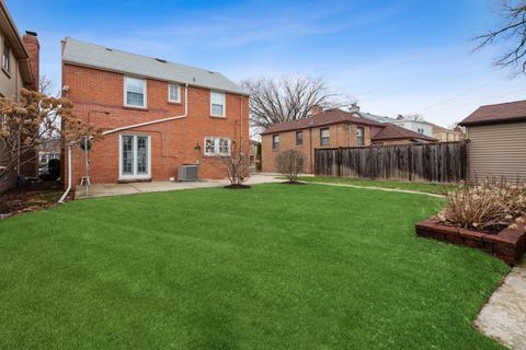 Tiny photo for 1707 N 77th Court, Elmwood Park, IL 60707 (MLS # 12457729)
