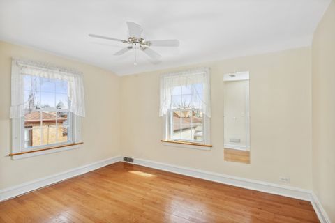 Tiny photo for 1707 N 77th Court, Elmwood Park, IL 60707 (MLS # 12457729)