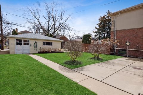 Tiny photo for 1707 N 77th Court, Elmwood Park, IL 60707 (MLS # 12457729)