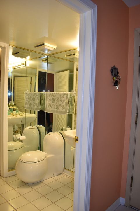 Tiny photo for 451 TOWN PLACE Circle #307, Buffalo Grove, IL 60089 (MLS # 12629492)