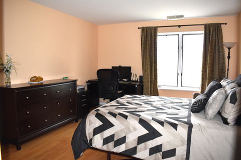 Tiny photo for 451 TOWN PLACE Circle #307, Buffalo Grove, IL 60089 (MLS # 12629492)