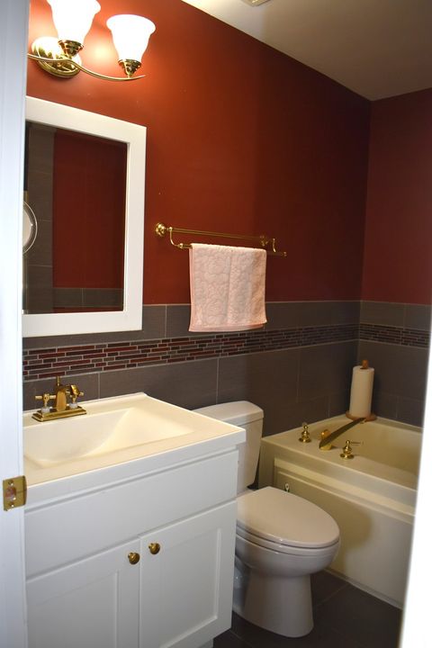 Tiny photo for 451 TOWN PLACE Circle #307, Buffalo Grove, IL 60089 (MLS # 12629492)