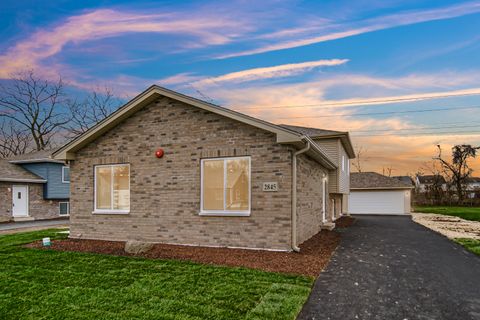 Photo of 3127 141st Place, Blue Island, IL 60406 (MLS # 12487978)