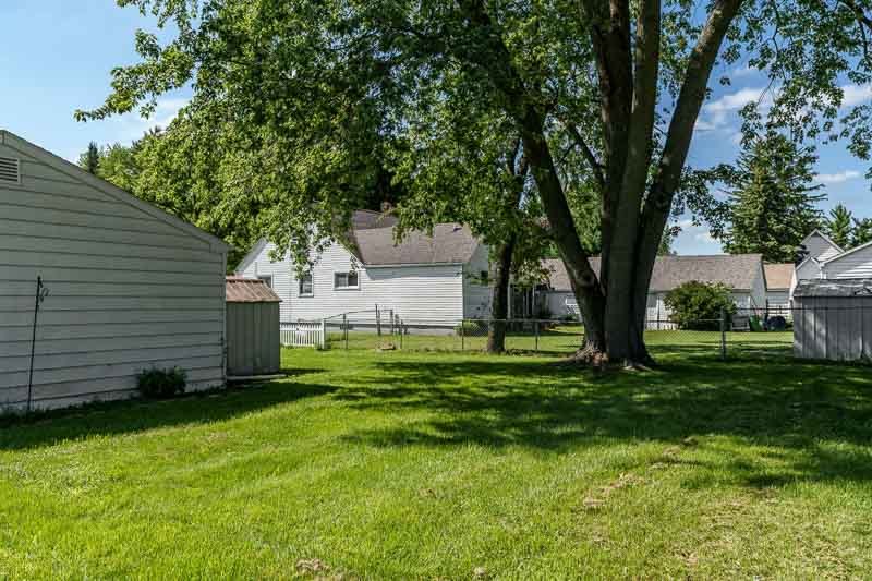 255 S 2ND Street
