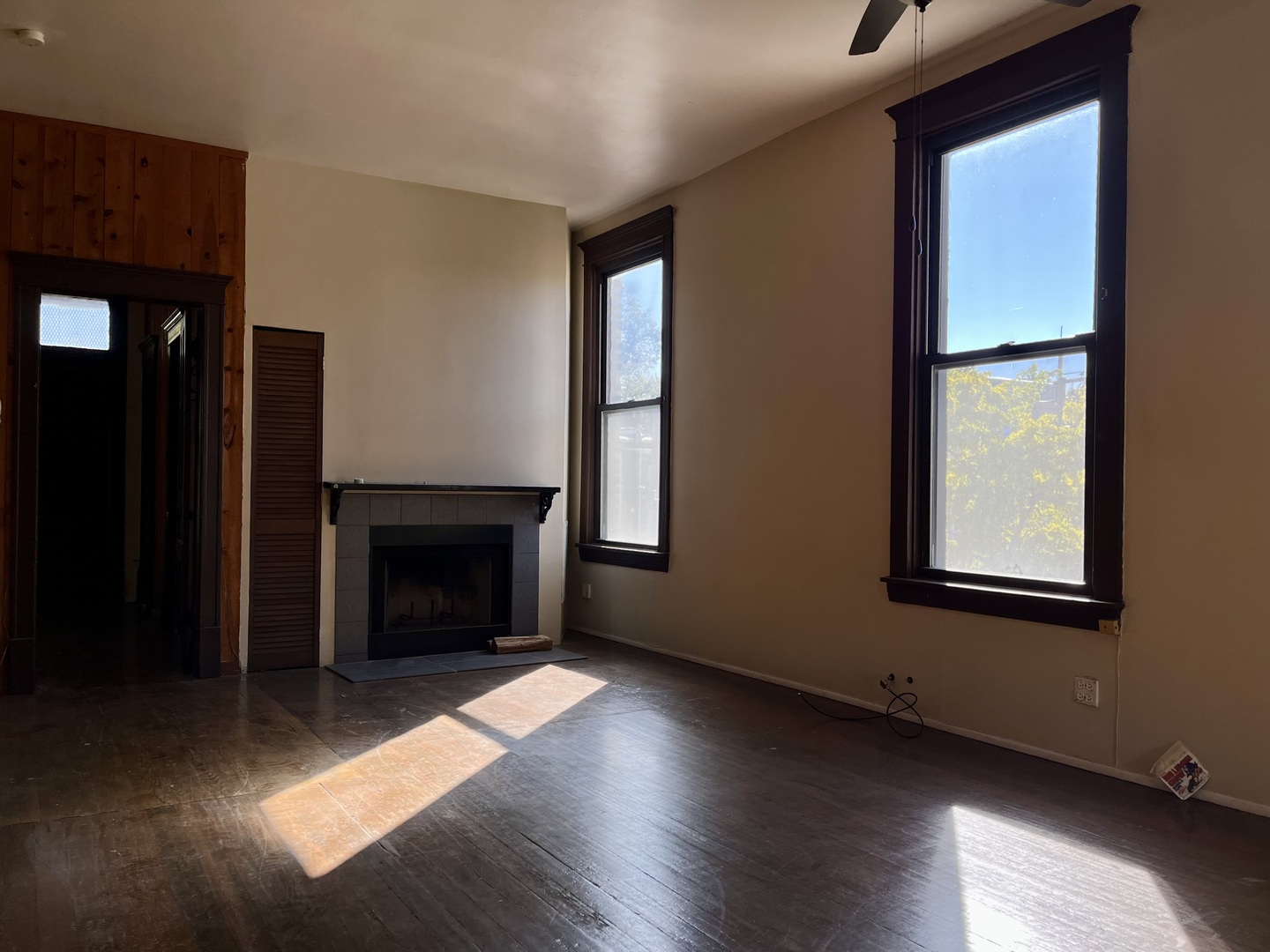 3765 N Kenmore Avenue 3E