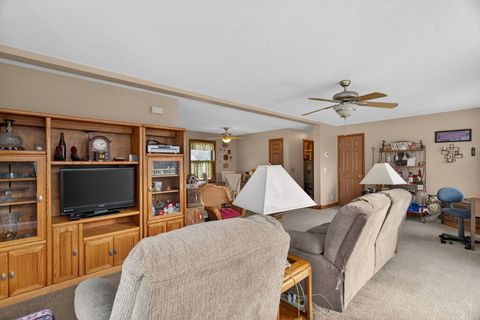 Tiny photo for 194 Fossil Cove Lane, Wilmington, IL 60481 (MLS # 12523233)
