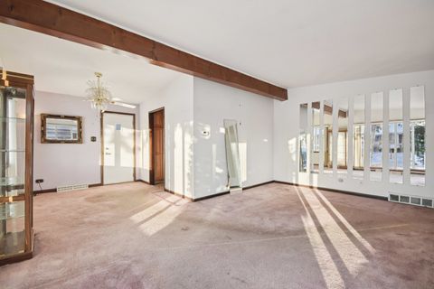 Tiny photo for 15519 Ellis Avenue, Dolton, IL 60419 (MLS # 12556919)