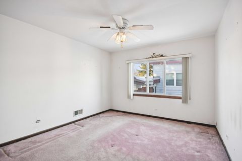 Tiny photo for 15519 Ellis Avenue, Dolton, IL 60419 (MLS # 12556919)