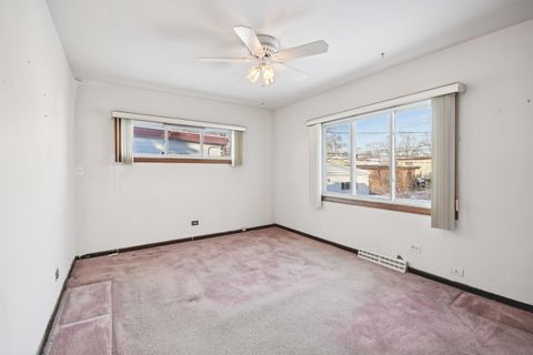 Tiny photo for 15519 Ellis Avenue, Dolton, IL 60419 (MLS # 12556919)