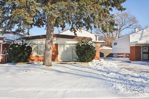 Tiny photo for 15519 Ellis Avenue, Dolton, IL 60419 (MLS # 12556919)