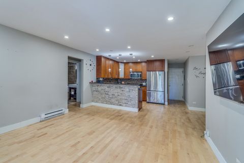 Tiny photo for 662 Daisy Lane #110, Roselle, IL 60172 (MLS # 12490369)