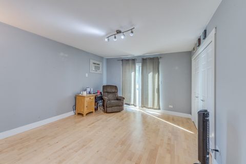 Tiny photo for 662 Daisy Lane #110, Roselle, IL 60172 (MLS # 12490369)