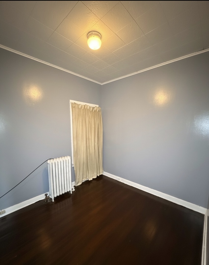 5958 S Winchester Avenue