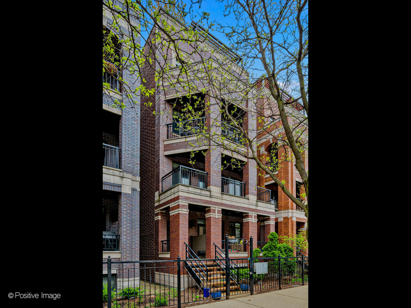 1047 W Monroe Street 2