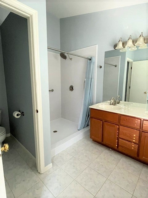 Tiny photo for 128 Crab Tree Drive, Westmont, IL 60559 (MLS # 12789474)