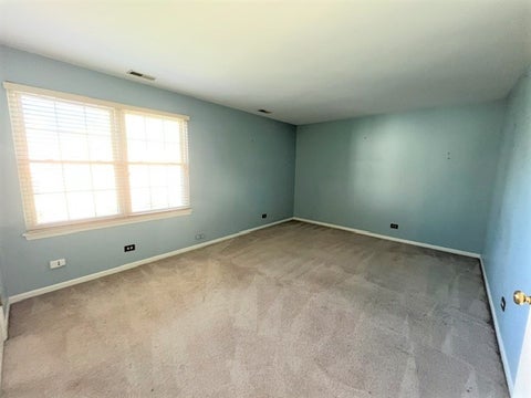 Tiny photo for 128 Crab Tree Drive, Westmont, IL 60559 (MLS # 12789474)
