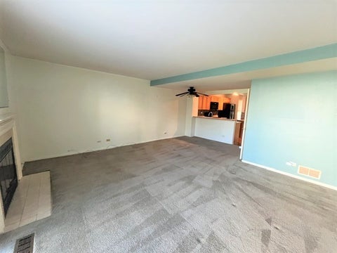 Tiny photo for 128 Crab Tree Drive, Westmont, IL 60559 (MLS # 12789474)