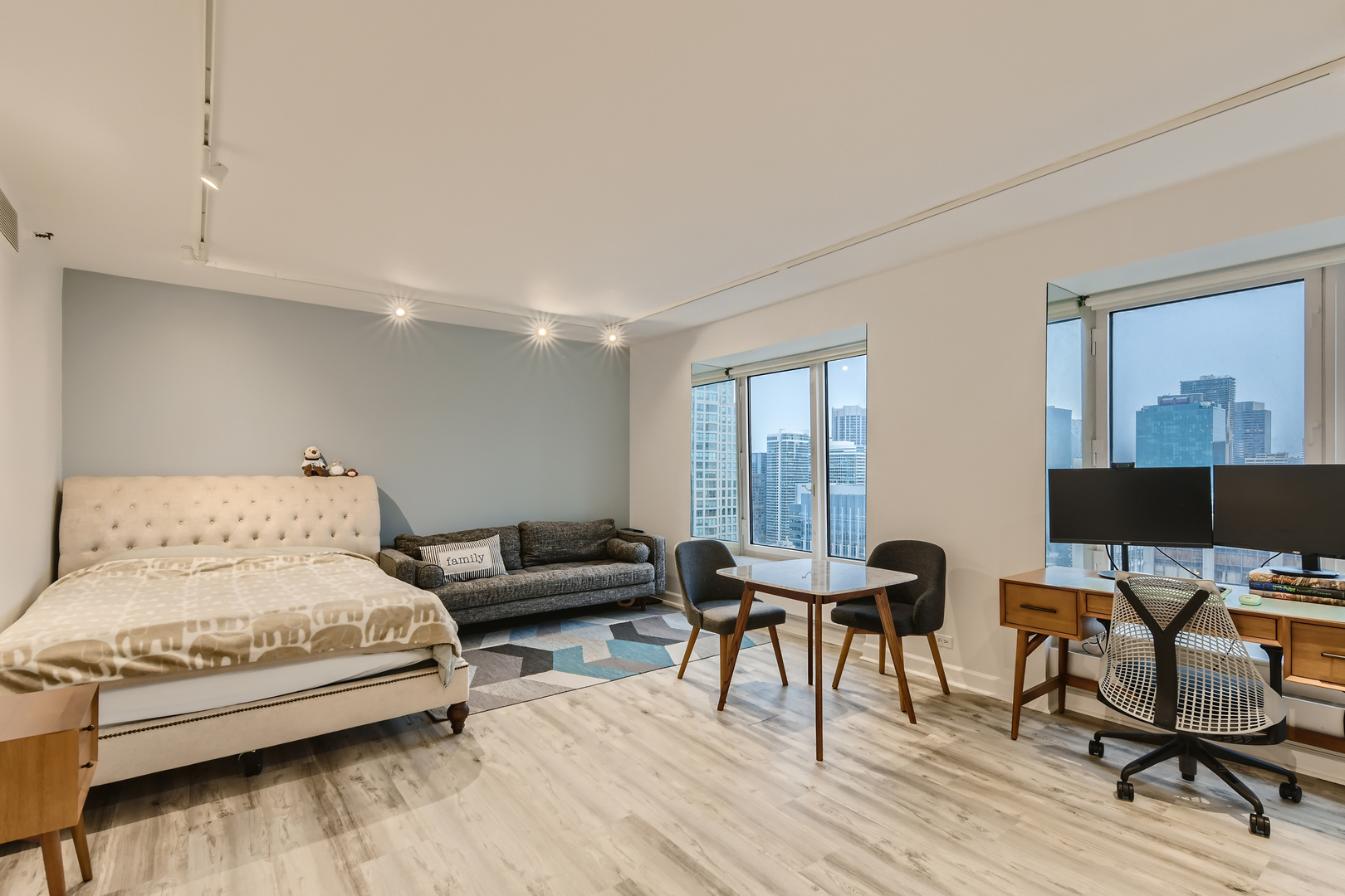 161 E Chicago Avenue 30D