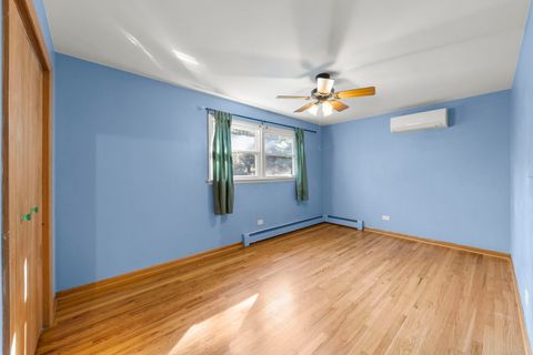 Tiny photo for 18000 Armitage Court, Homewood, IL 60430 (MLS # 12510824)