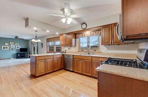 Tiny photo for 1724 Lincoln Avenue, Crest Hill, IL 60403 (MLS # 12562431)