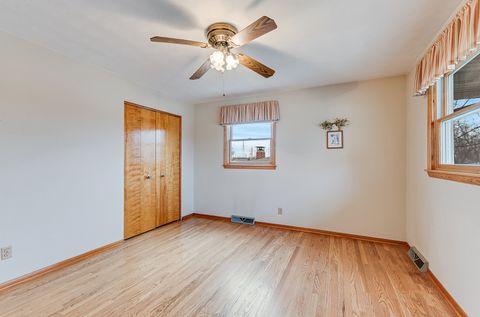 Tiny photo for 1724 Lincoln Avenue, Crest Hill, IL 60403 (MLS # 12562431)