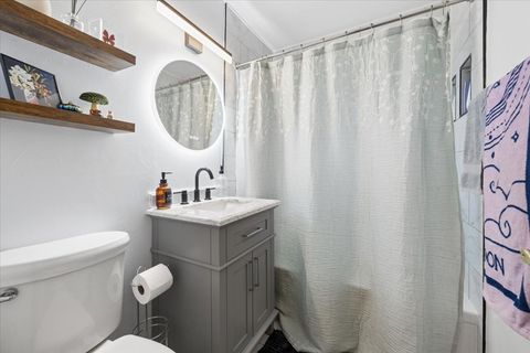 Tiny photo for 573 Dublin Drive, Mundelein, IL 60060 (MLS # 12617050)