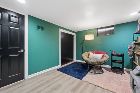 Tiny photo for 573 Dublin Drive, Mundelein, IL 60060 (MLS # 12617050)